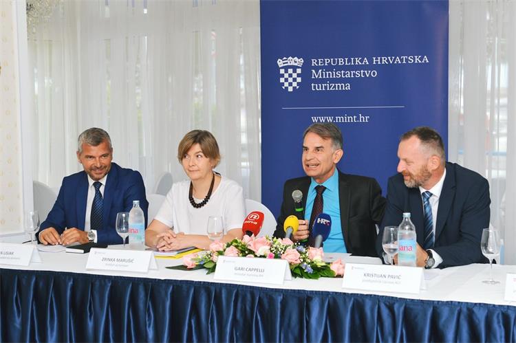 Slika /AA_2018_b-fotke/vijesti/180628_Tomas Nautika-1.jpg